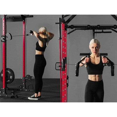 Klatka treningowa z bramą kablową do domu